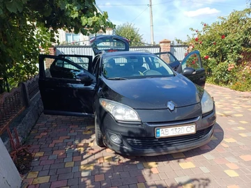 Авто Renault Megane 2013 № 8056592