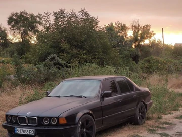 Авто BMW 7 Серия 1991 № 8056635