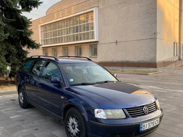 Авто Volkswagen Passat Variant 2000 № 8056651