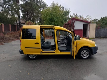 Авто Volkswagen Caddy 2006 № 8056758