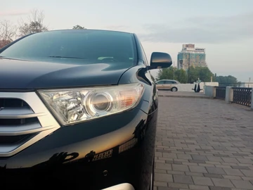 Авто Toyota Highlander 2010 № 8056777