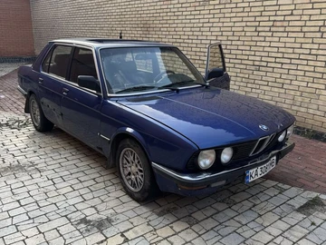 Авто BMW 5 Серия 1987 № 8056883