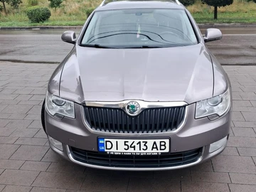 Авто Skoda Superb 2010 № 8057010