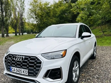 Авто Audi Q5 2021 № 8057120
