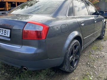 Авто Audi A4 2002 № 8057215