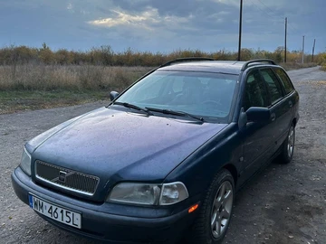 Авто Volvo V40 Kombi 1997 № 8057226
