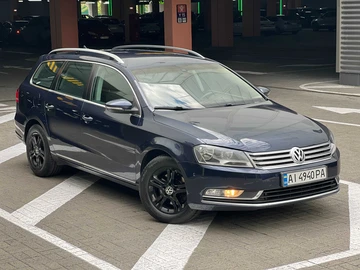 Авто Volkswagen Passat Variant 2013 № 8057271