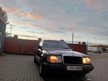 Авто Mercedes 230 1992 № 8057478