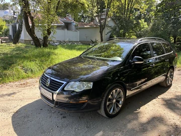Авто Volkswagen Passat Variant 2006 № 8057483