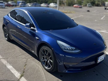 Авто Tesla Model 3 2018 № 8057564