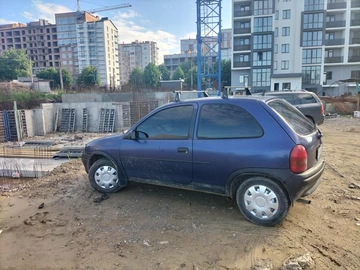 Авто Opel Corsa 1995 № 8057669