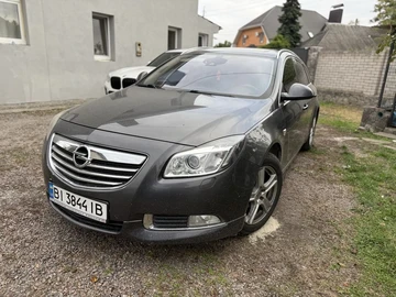 Авто Opel Insignia 2011 № 8057996