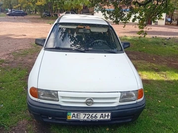 Авто Opel Astra 1993 № 8058008