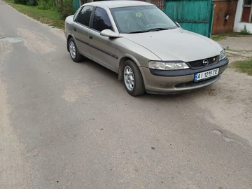 Авто Opel Vectra 1997 № 8058056