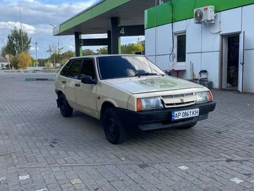 Авто ВАЗ 2109 1989 № 8058086
