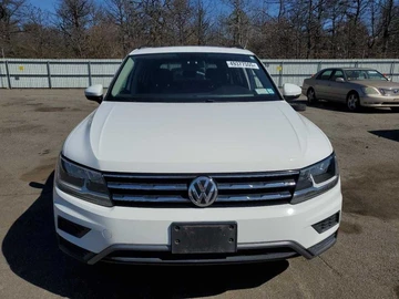 Авто Volkswagen Tiguan 2019 № 8058093