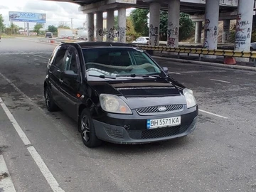 Авто Ford Fiesta 2007 № 8058121
