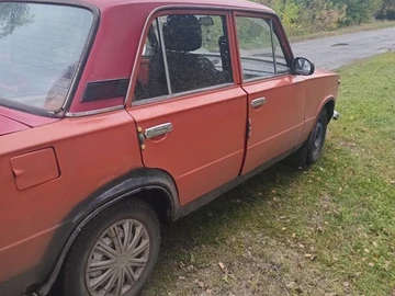 Авто ВАЗ 2101 1976 № 8058199