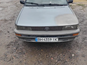 Авто Toyota Corolla 1988 № 8058427