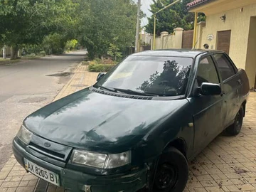 Авто ВАЗ 2110 2004 № 8058454
