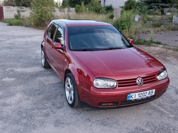 Авто Volkswagen Golf 1998 № 8058597