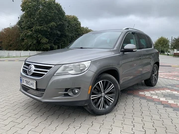 Авто Volkswagen Tiguan 2010 № 8058715