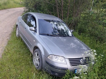 Авто Volkswagen Passat Sedan 2002 № 8058940