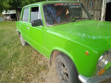 Авто ВАЗ 2101 1988 № 8058994