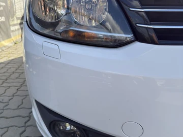 Авто Volkswagen Touran 2012 № 8059174