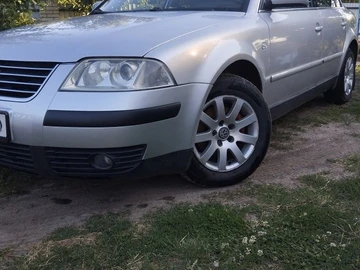 Авто Volkswagen Passat Sedan 2003 № 8059181