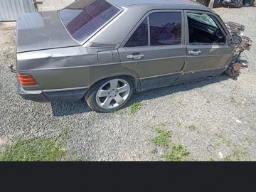 Авто Mercedes 190 1992 № 8059226