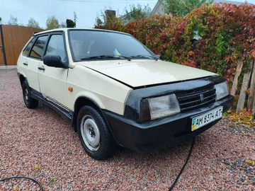 Авто ВАЗ 2109 1992 № 8059335