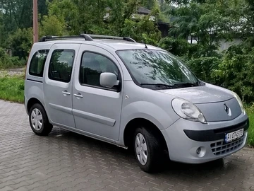 Авто Renault Kangoo Passenger 2012 № 8059620