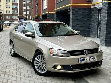 Авто Volkswagen Jetta 2012 № 8059631