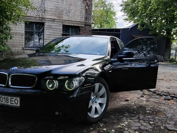 Авто BMW 7 Серия 2003 № 8059644