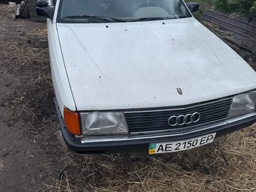 Авто Audi 100 1983 № 8059656