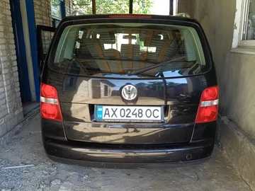 Авто Volkswagen Touran 2003 № 8059679