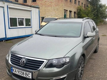 Авто Volkswagen Passat Variant 2006 № 8059684