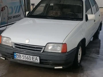 Авто Opel Kadett 1988 № 8059736
