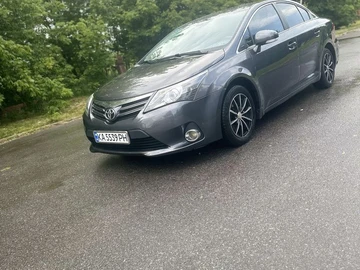 Авто Toyota Avensis 2013 № 8059739