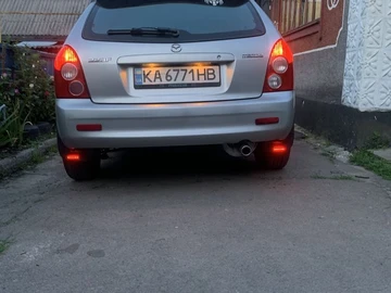 Авто Mazda 323 2002 № 8059757