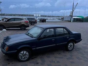 Авто Opel Ascona 1987 № 8059760