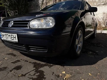 Авто Volkswagen Golf 1998 № 8059799