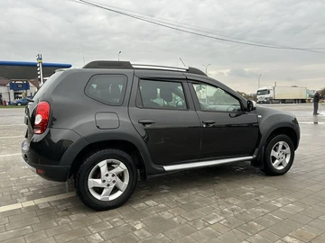 Авто Renault Duster 2011 № 8059960