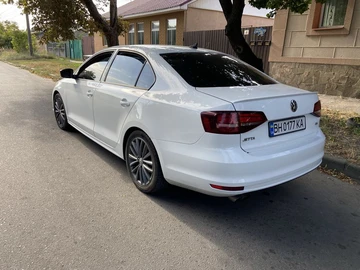 Авто Volkswagen Jetta 2016 № 8059995