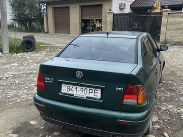 Авто Volkswagen Bora 1997 № 8060043