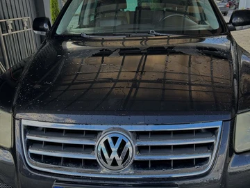 Авто Volkswagen Touareg 2004 № 8060090