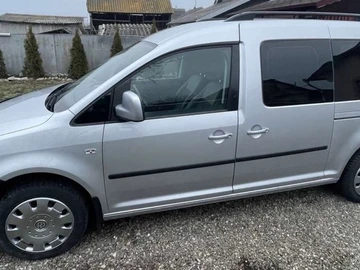 Авто Volkswagen Caddy 2011 № 8060219