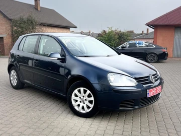 Авто Volkswagen Golf 2004 № 8060233