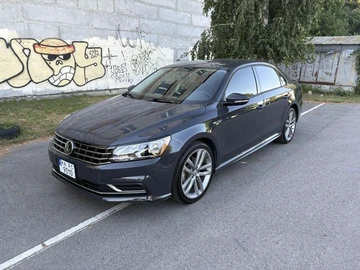 Авто Volkswagen Passat Sedan 2017 № 8060291